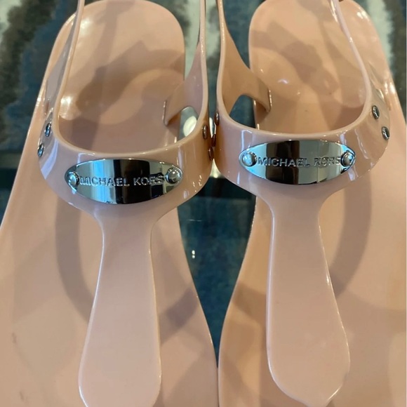 Michael Kors Logo Plate Jelly Sandal Size 10 - Picture 3 of 5